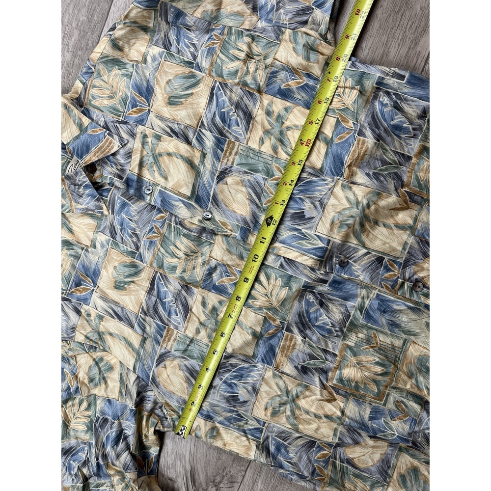 Tori Richard Vintage Hawaiian Shirt Mens Small Cotton Lawn Floral Palm Made USA - Picture 7 of 11